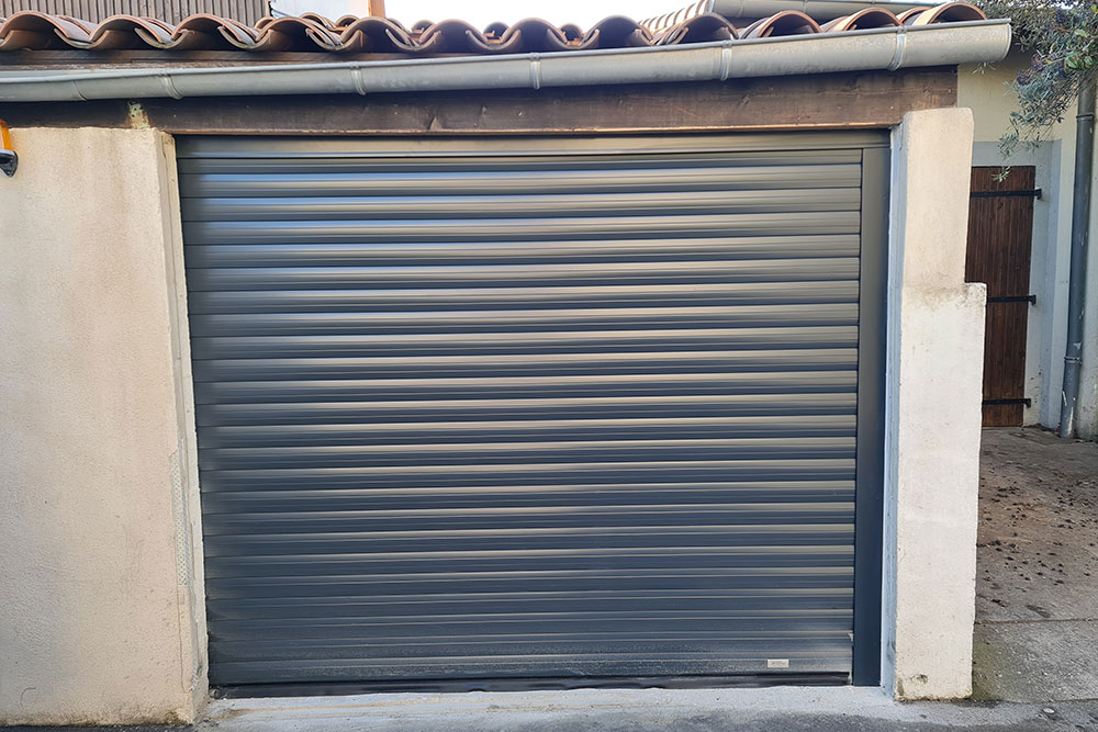 Porte de Garage Aluminium 2 vantaux - Le Roi de le Fenetre